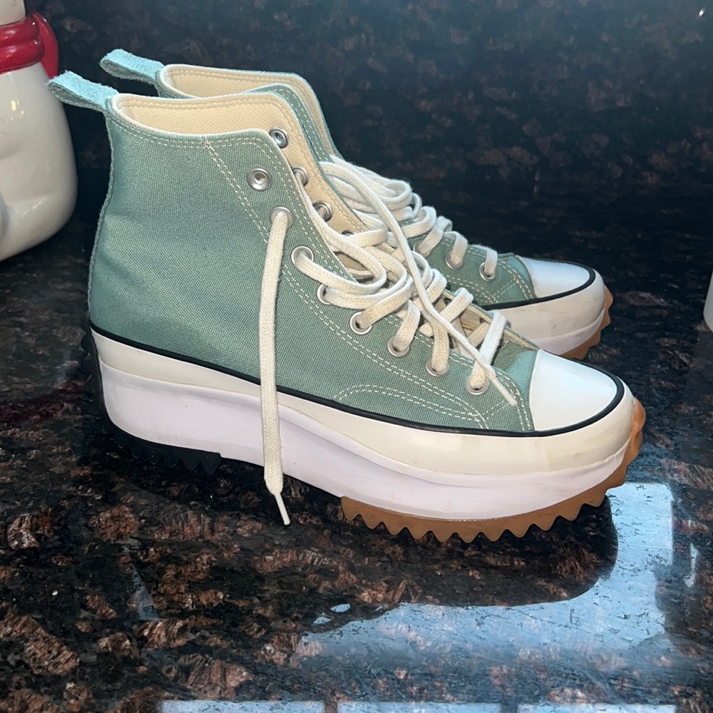 Platform converse runstar hike jade green women’s 9